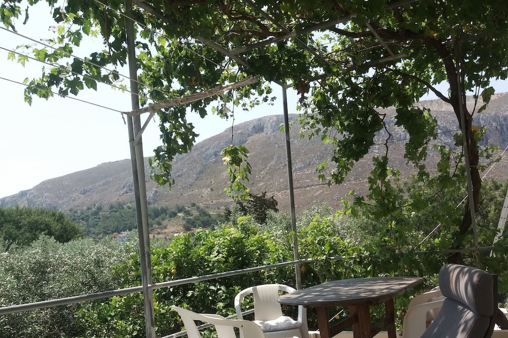Photo of Patio Balcony in Panormos