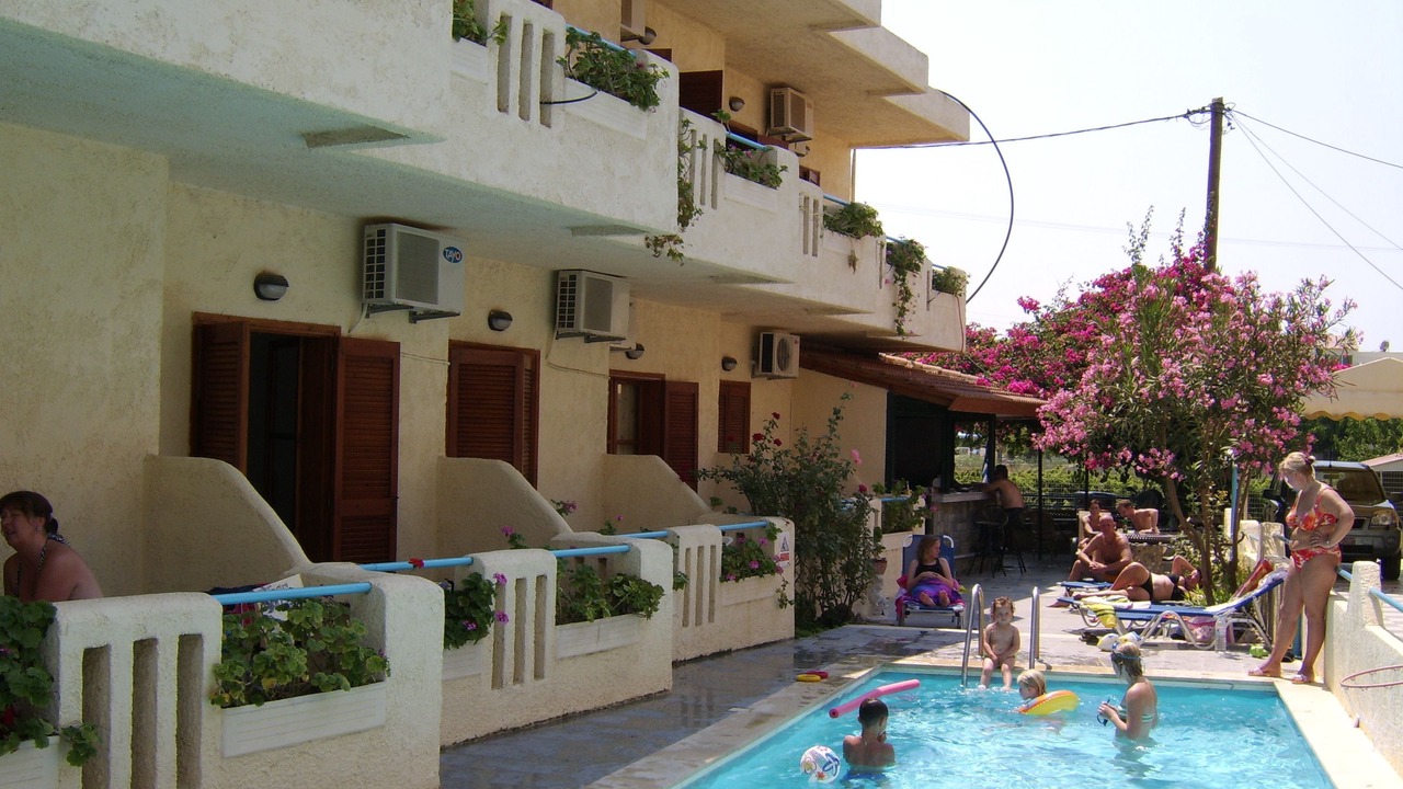 Photo of Outdoor in Platanes