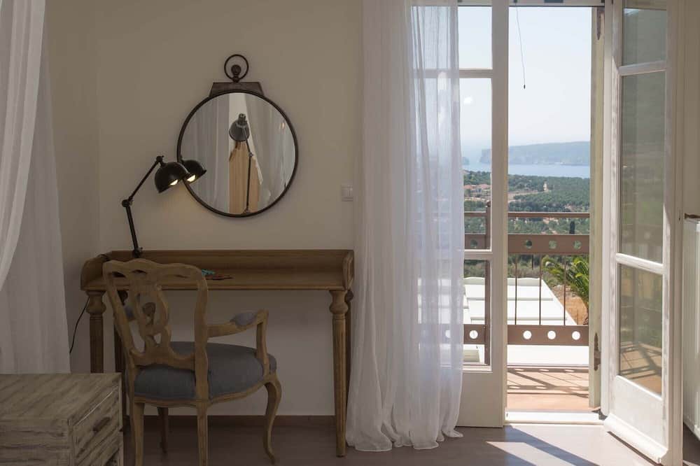 Photo of Bedroom in Pylos