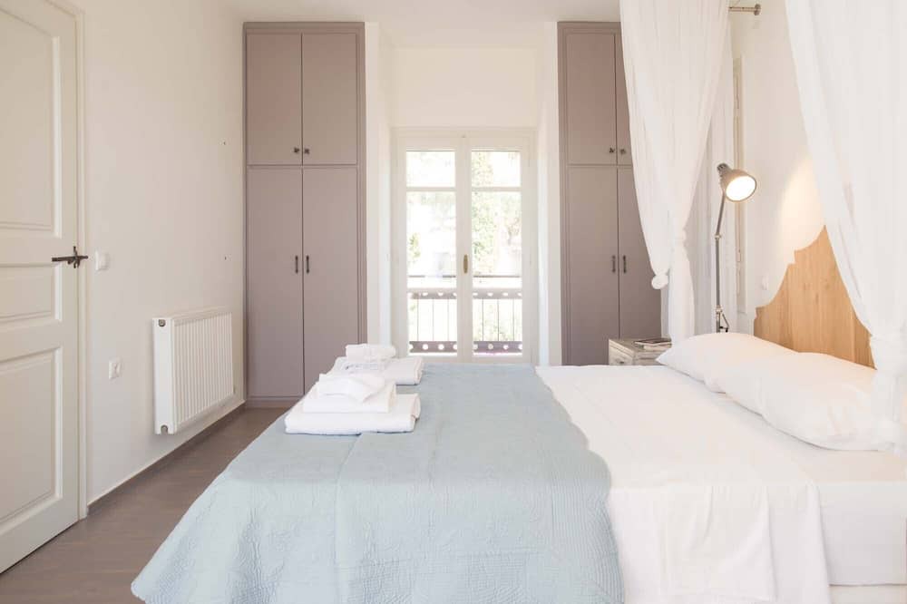 Photo of Bedroom in Pylos
