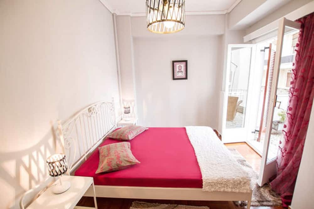 Photo of Bedroom in Athens City Centre