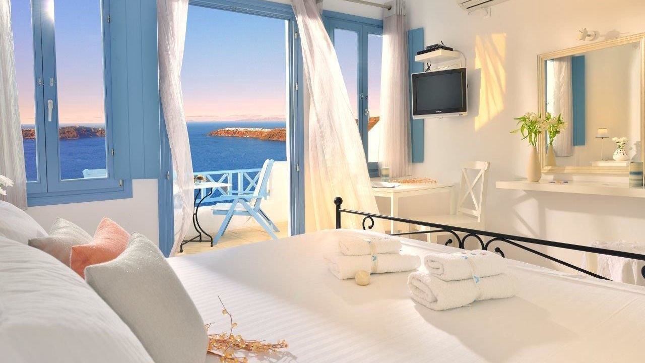 Photo of Bedroom in Imerovigli