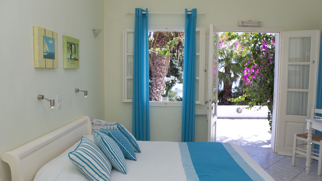 Photo of Bedroom in Imerovigli