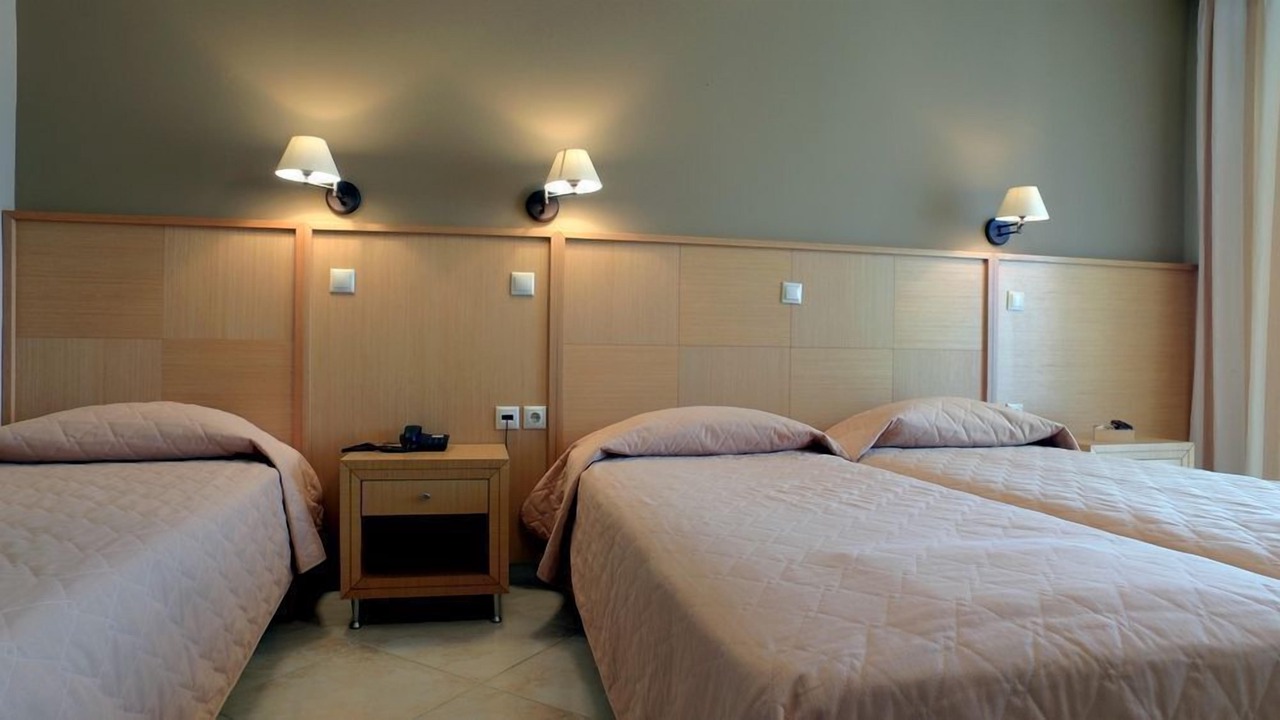Photo of Bedroom in Marmari