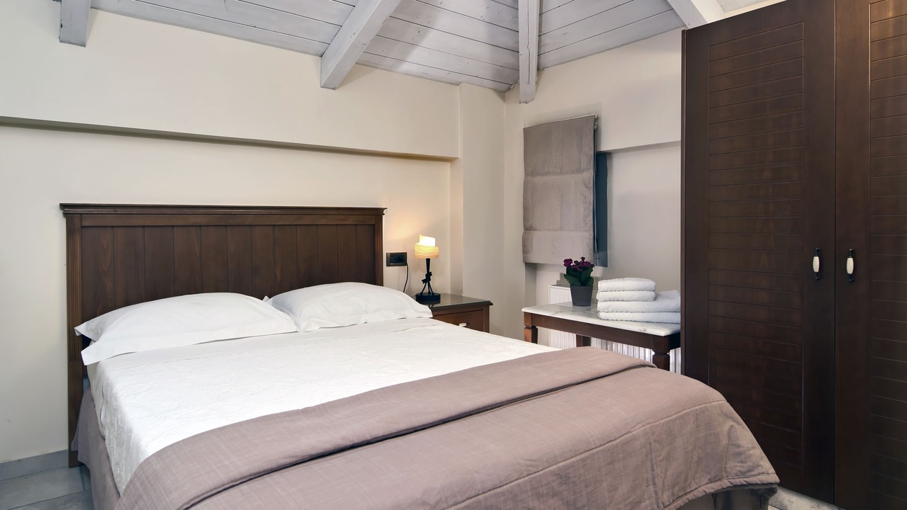 Photo of Bedroom in Longos