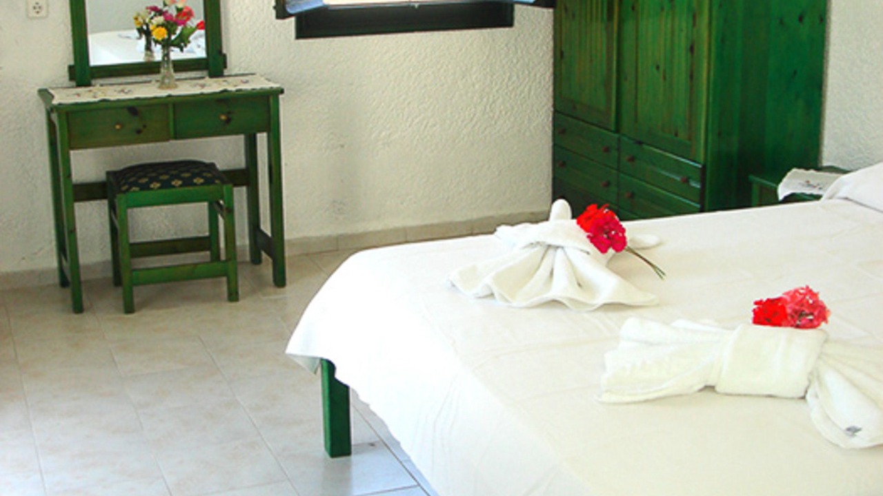 Photo of Others in Finiki