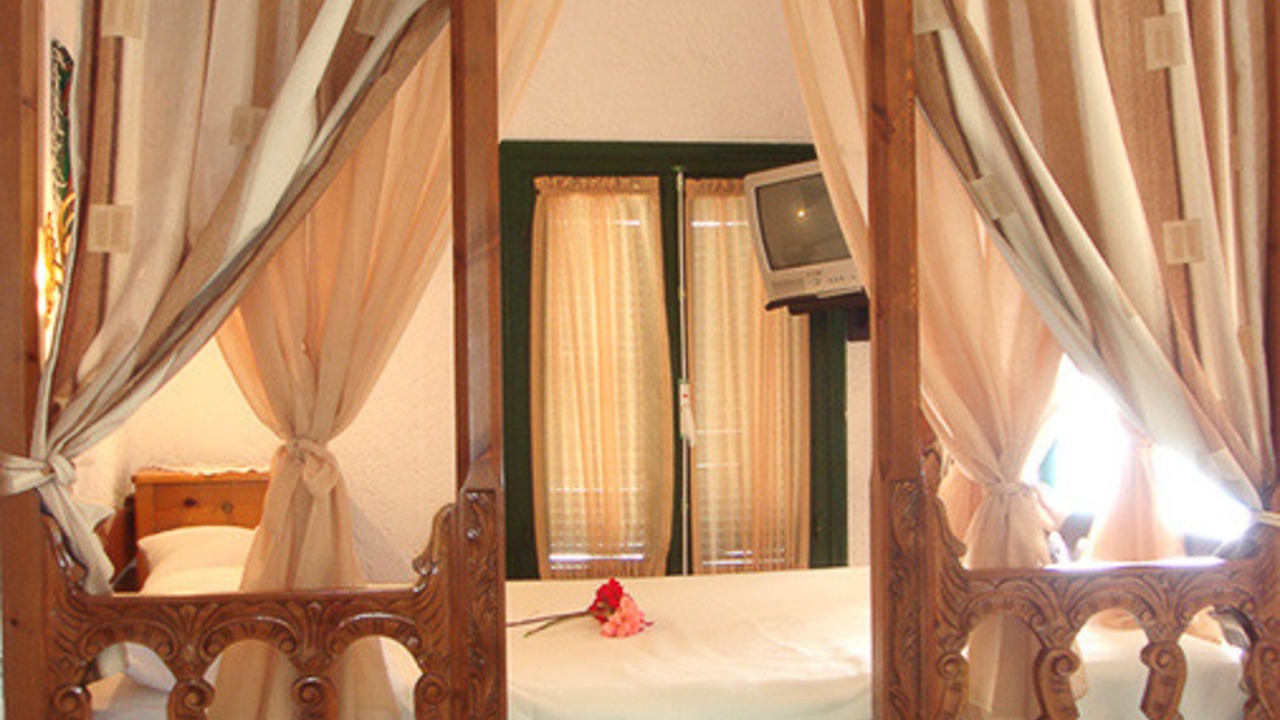 Photo of Bedroom in Finiki