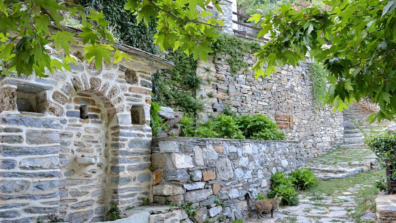Photo of Patio Balcony in Makrynitsa