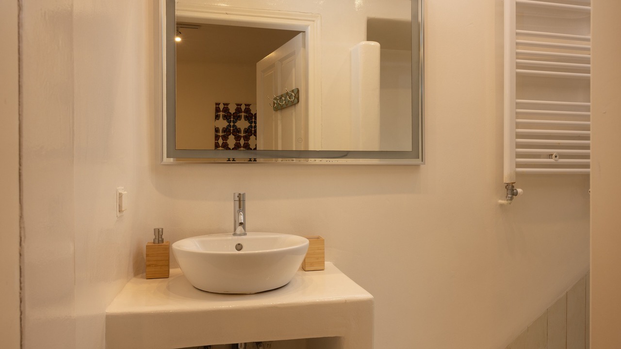 Photo of Bathroom in Kanalia