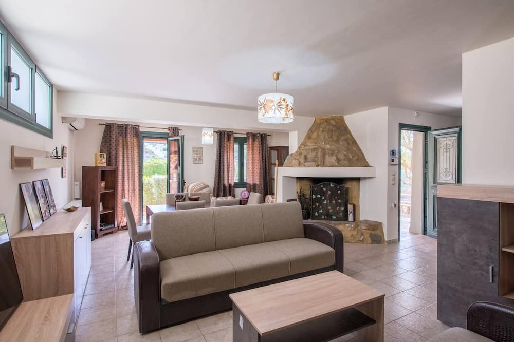Photo of Livingroom in Lygaria