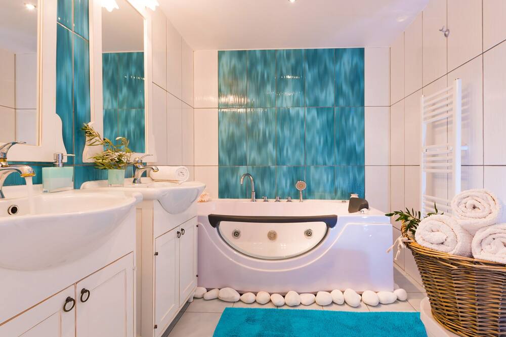 Photo of Bathroom in Sissi