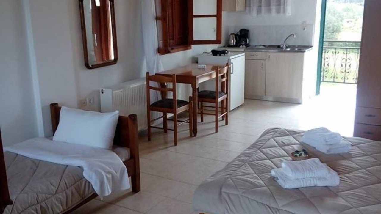 Photo of Bedroom in Dhrakata