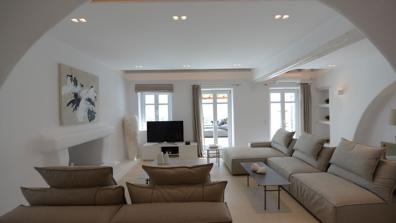 Photo of Livingroom in Tourlos
