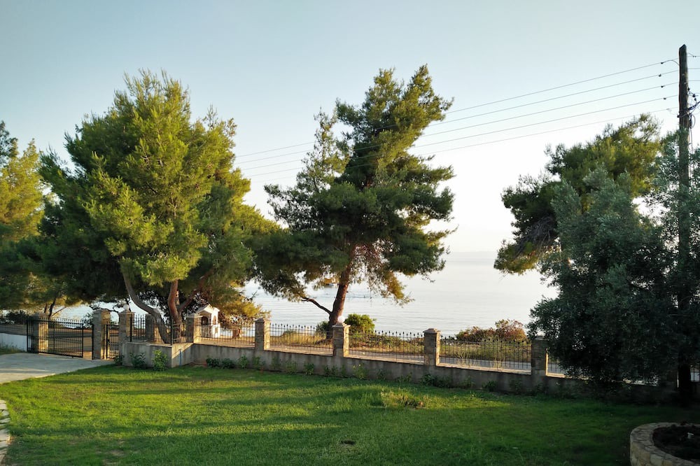 Photo of Outdoor in Elia Nikitis