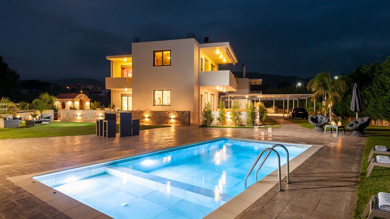 Photo of Outdoor in Perivolia
