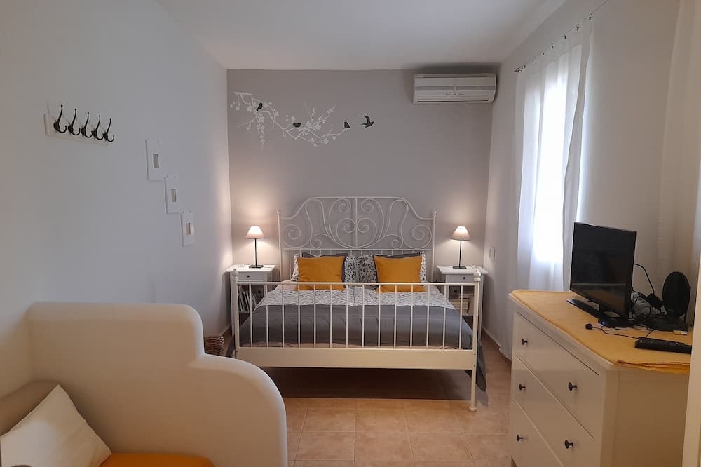 Photo of Bedroom in Aperio