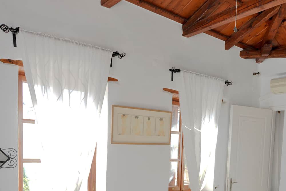 Photo of Bedroom in Hydra