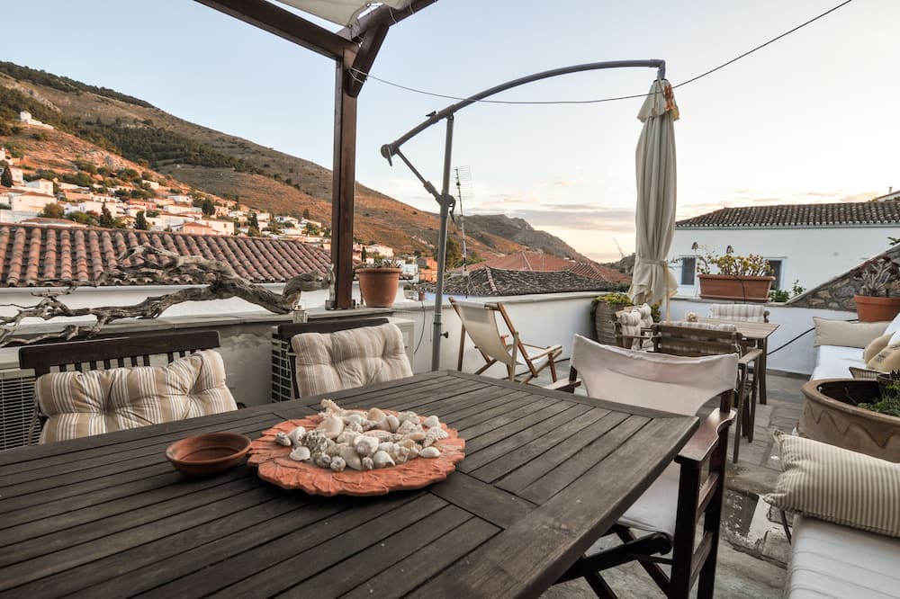 Photo of Patio Balcony in Hydra