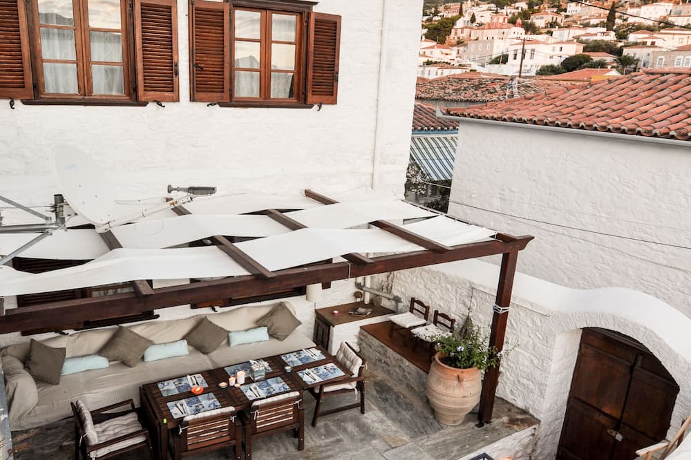 Photo of Patio Balcony in Hydra