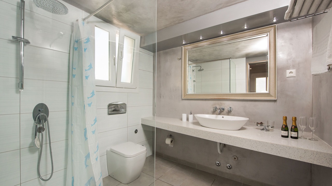 Photo of Bathroom in Kavos