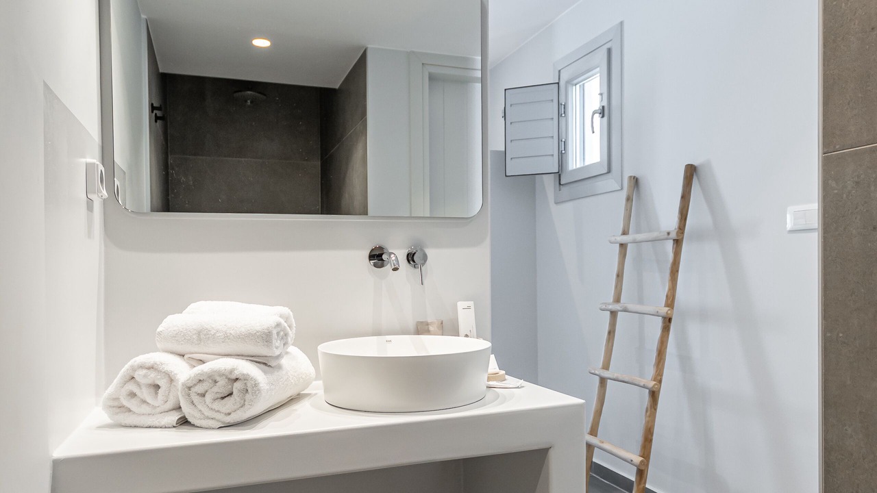 Photo of Bathroom in Stelida