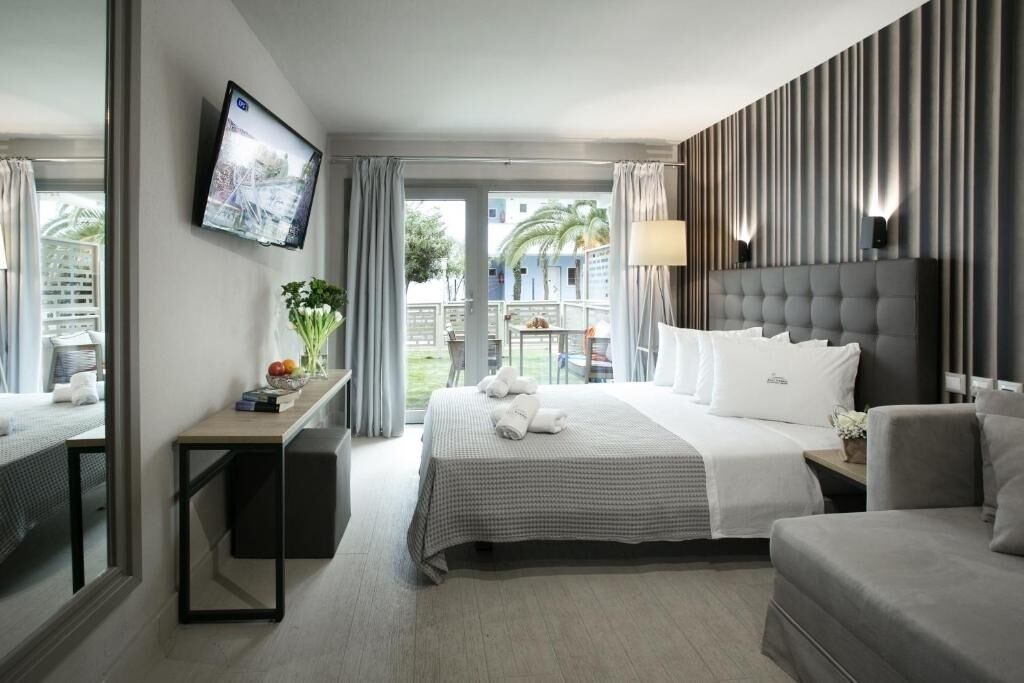 Photo of Bedroom in Toroni