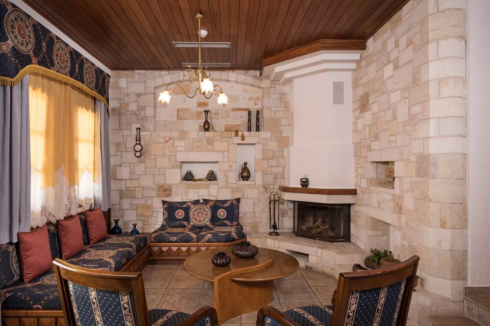 Photo of Livingroom in Maleme