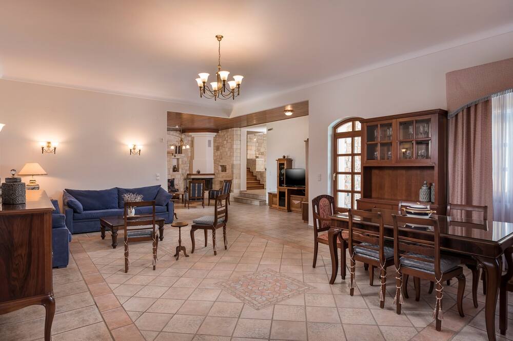 Photo of Livingroom in Maleme
