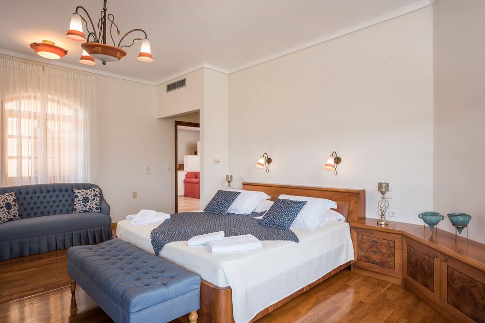 Photo of Bedroom in Maleme