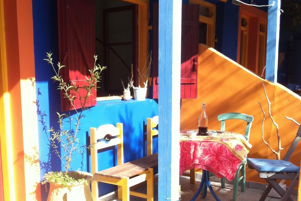 Photo of Patio Balcony in Kalamitsi