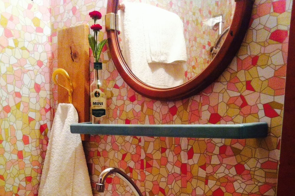 Photo of Bathroom in Kalamitsi