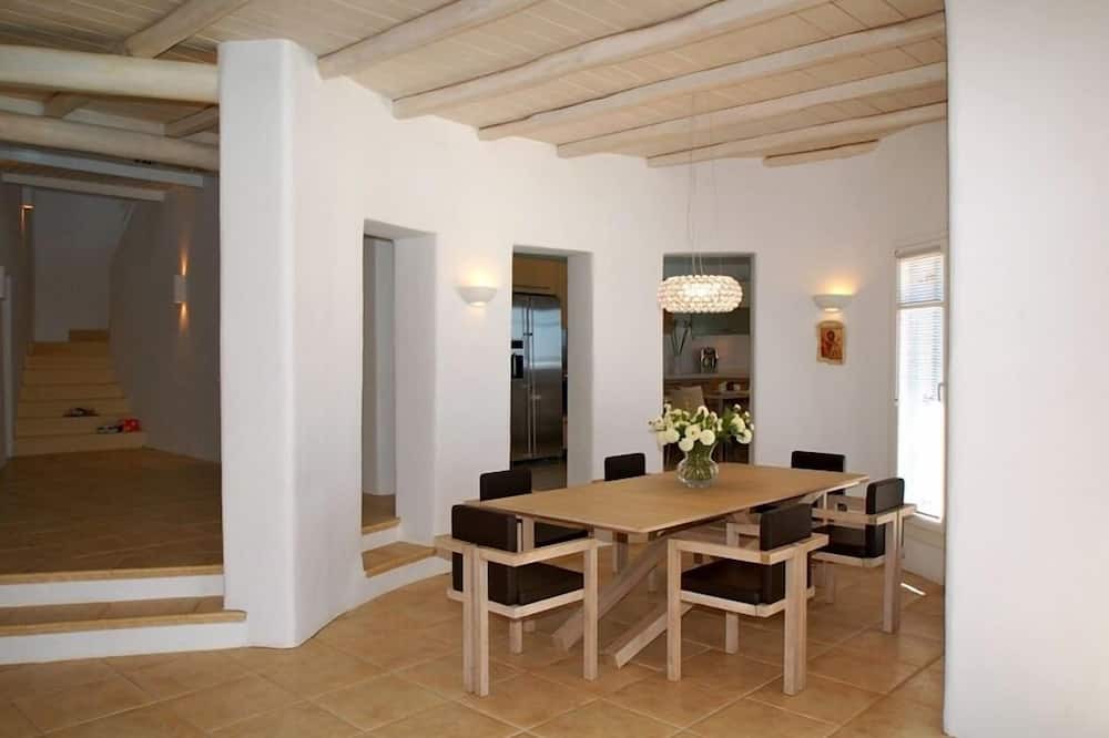 Photo of Kitchen in Kalafatis