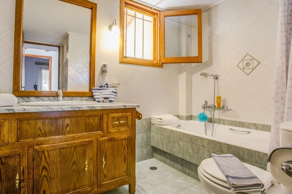 Photo of Bathroom in Stamnoi