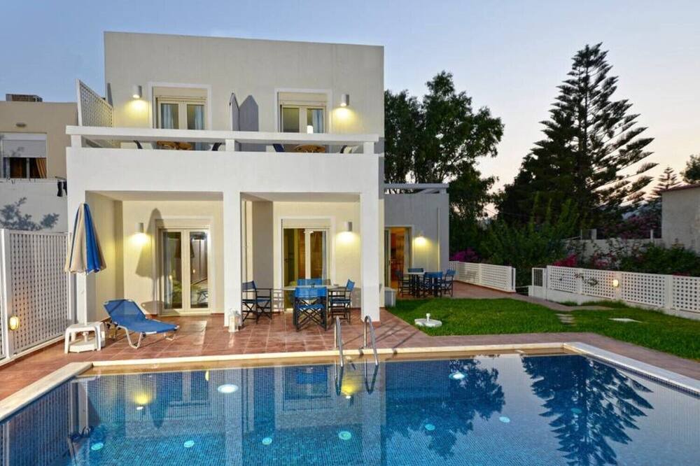 Photo of Outdoor in Platanes