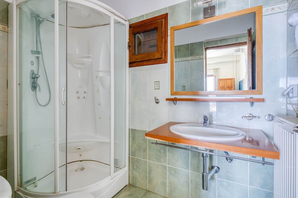 Photo of Bathroom in Makrynitsa