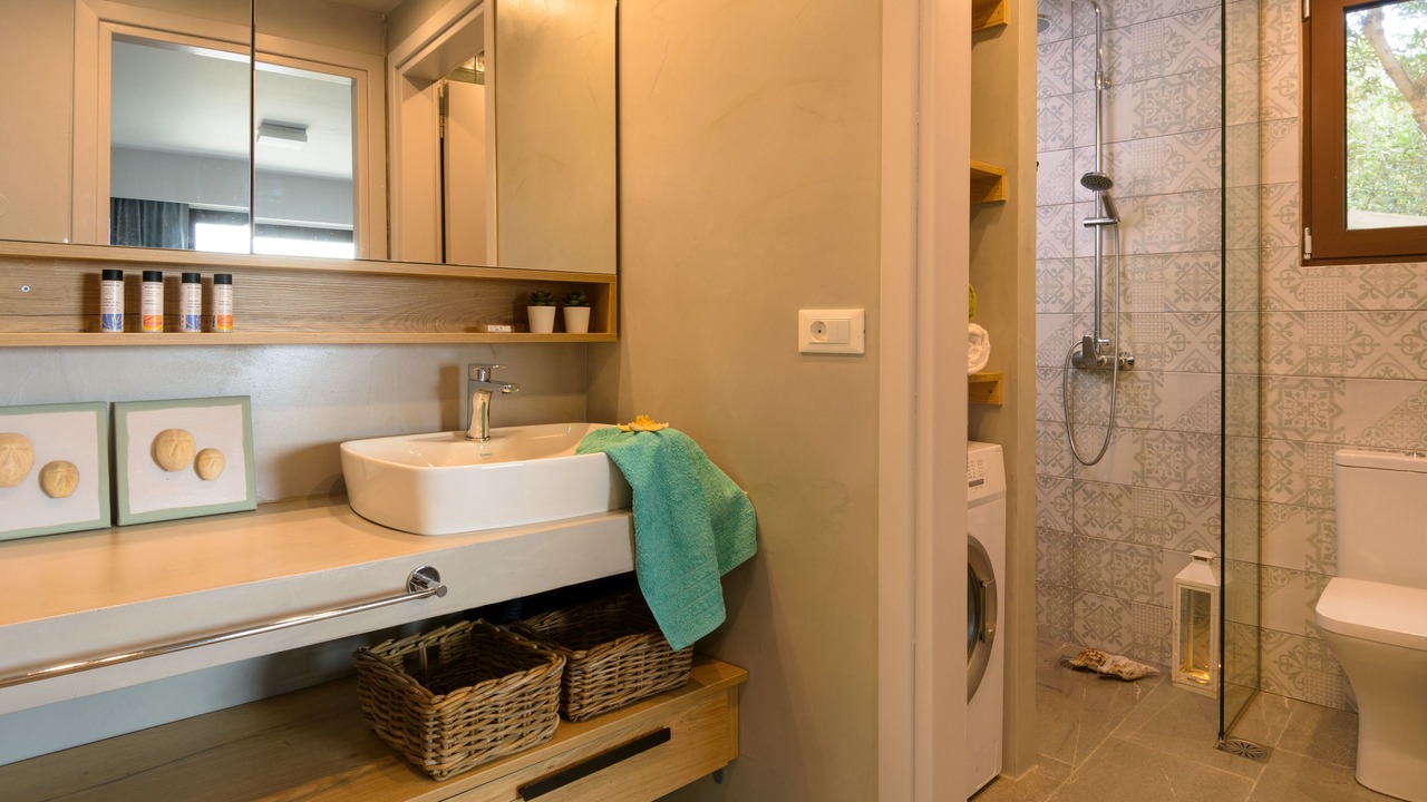 Photo of Bathroom in Ellinika