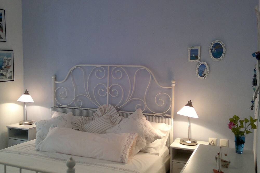 Photo of Bedroom in Parga