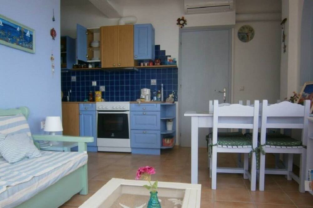 Photo of Livingroom in Parga
