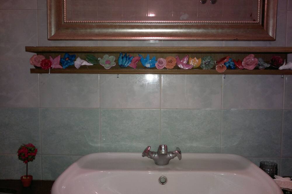 Photo of Bathroom in Parga