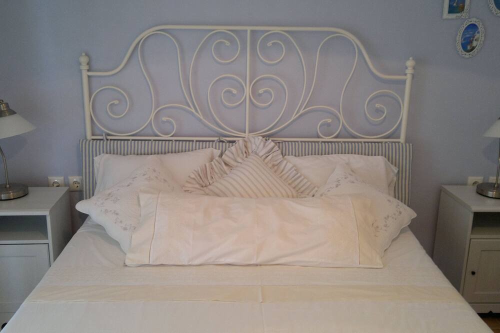 Photo of Bedroom in Parga