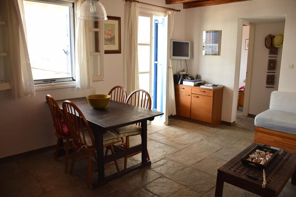 Photo of Livingroom in Serifos