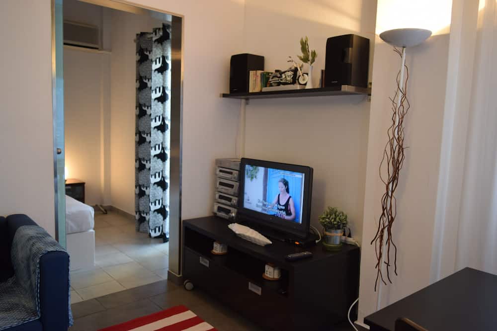 Photo of Livingroom in Ormos Korthiou