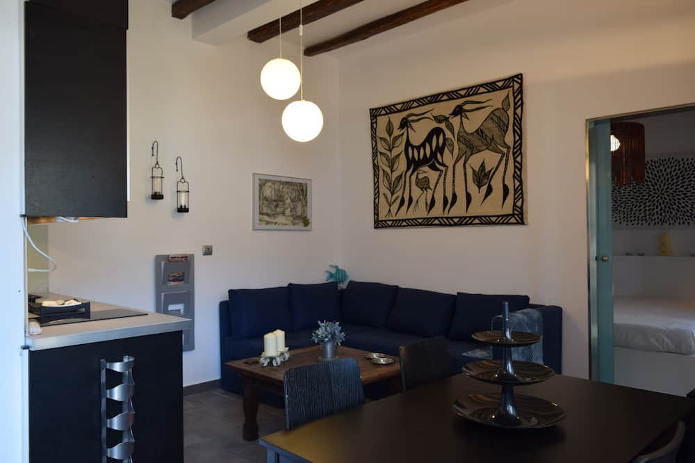 Photo of Livingroom in Ormos Korthiou