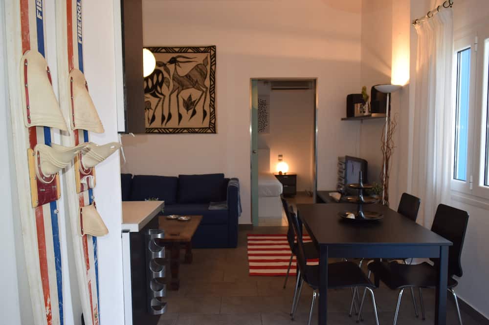Photo of Livingroom in Ormos Korthiou