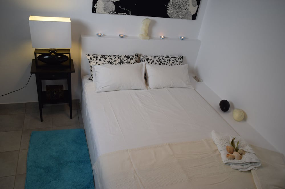 Photo of Bedroom in Ormos Korthiou