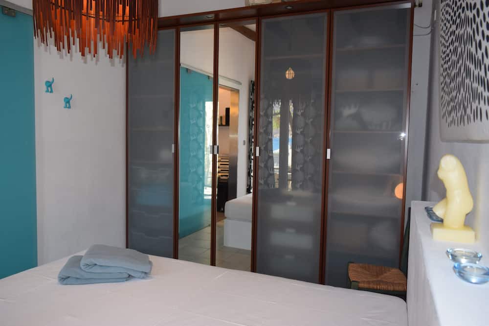 Photo of Bedroom in Ormos Korthiou