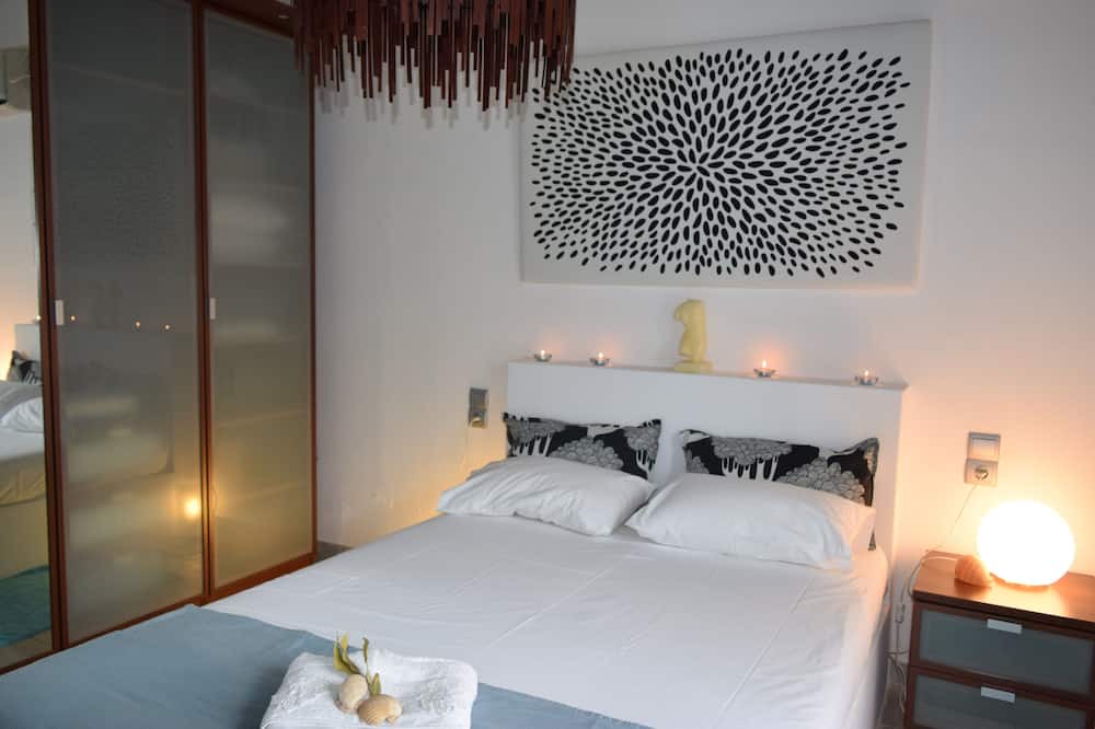 Photo of Bedroom in Ormos Korthiou