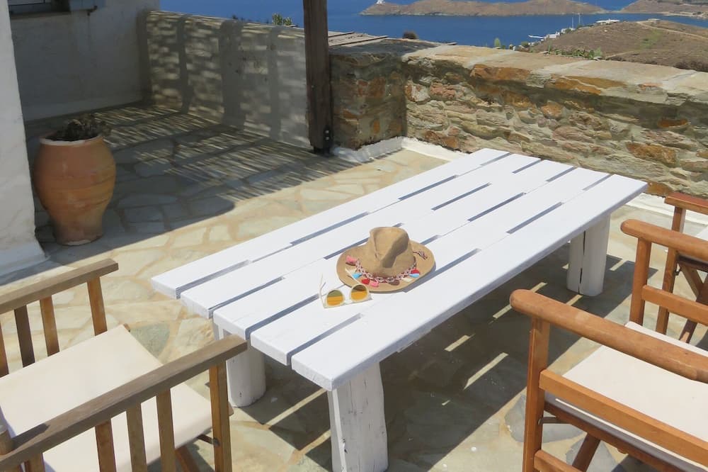 Photo of Patio Balcony in Korissia