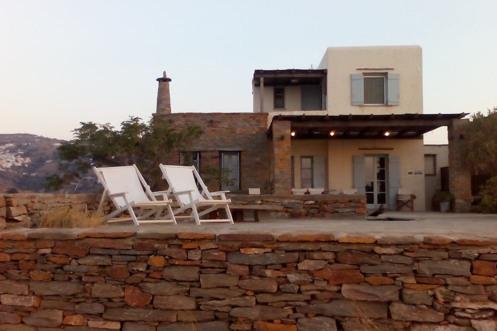 Photo of Patio Balcony in Korissia