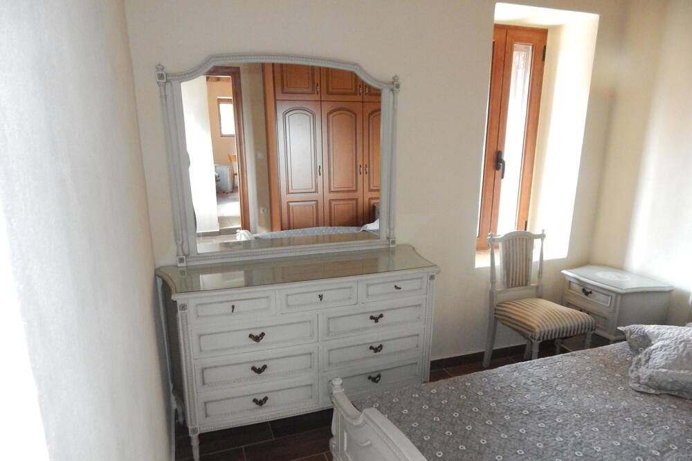 Photo of Bedroom in Antipata